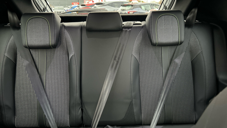 Peugeot 208 1.2 PureTech 100 GT 5dr EAT8 Petrol Hatchback